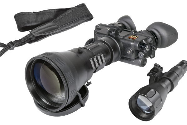 blackbird 5.6x night vision binoculars with strap and illuminator