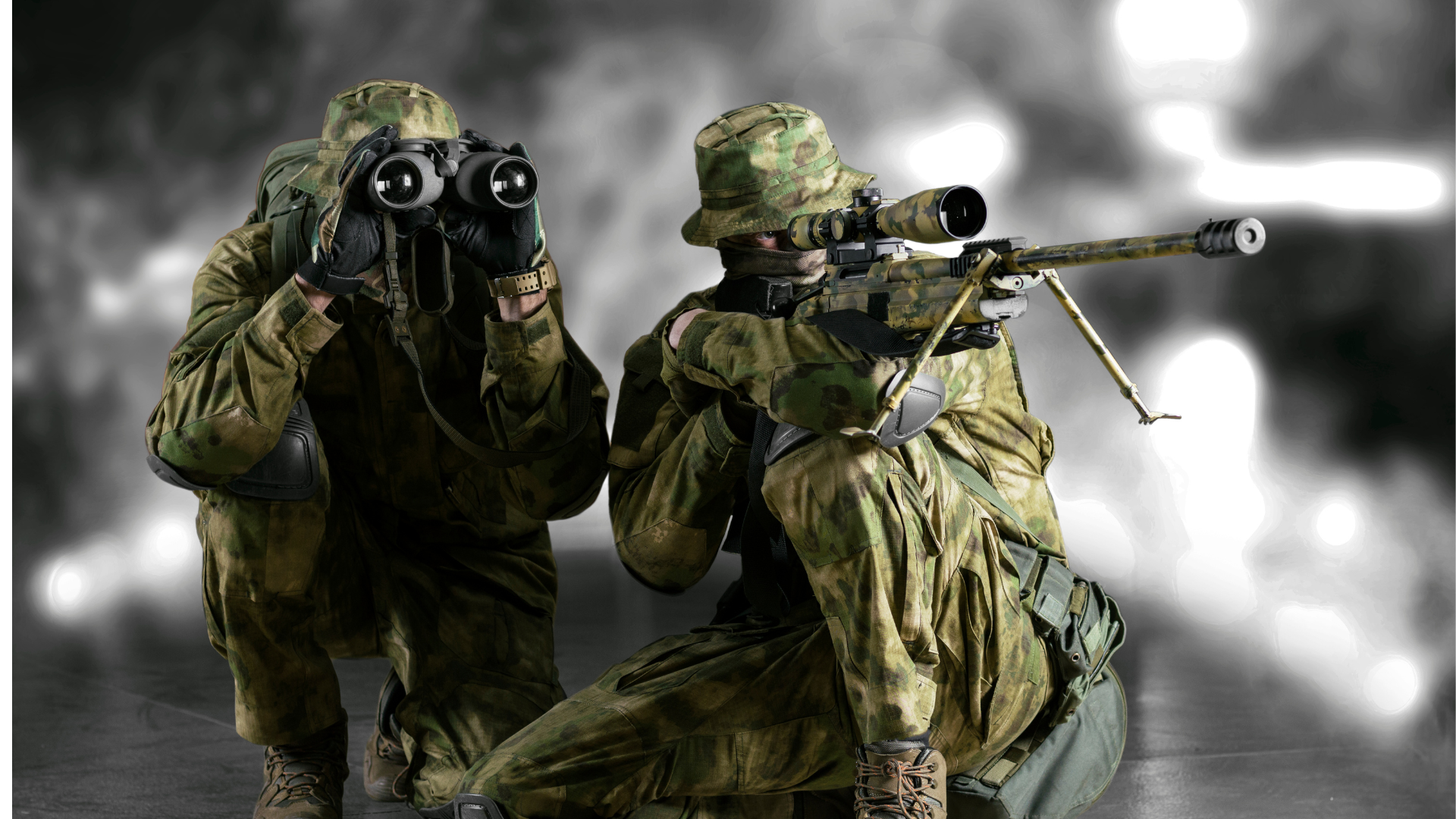 night vision system of two soldiers